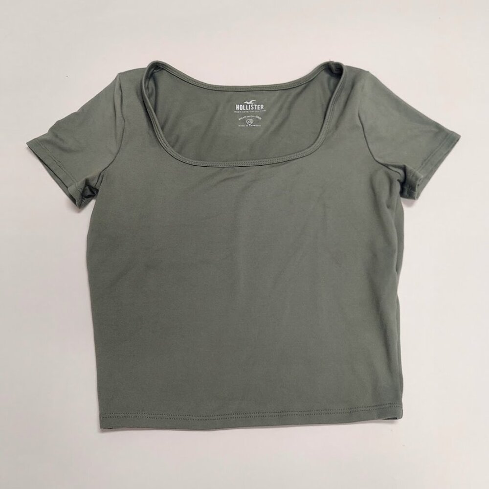 Women's Hollister olive green size XS shirt